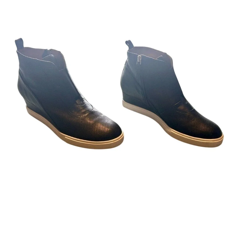 L. Paolo Black Anna Low Wedge Sneakers Booties w/ Side Zipper